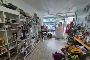 Boutique Commercial Retail Shop