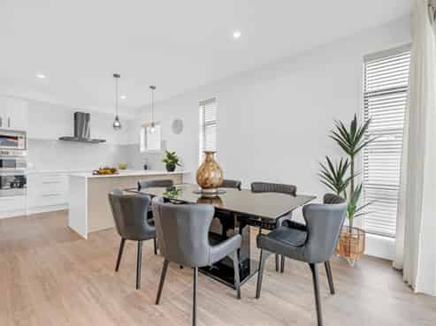 184 Seventh View Avenue, Beachlands