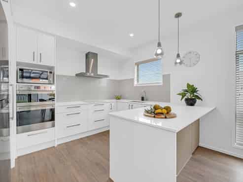 184 Seventh View Avenue, Beachlands