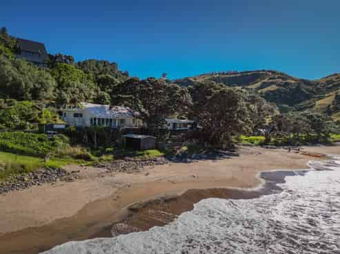 284 Matapaua Bay Road, Opito Bay