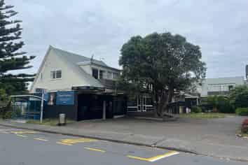 Versatile Retail Space in Paraparaumu Beach