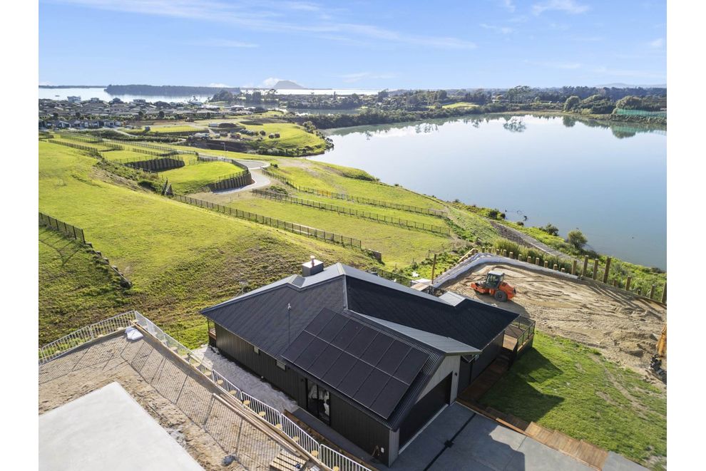 32 Oyster Place, Omokoroa, Western Bay Of Plenty For Sale