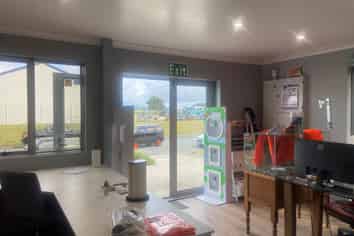 Te Awamutu industrial unit