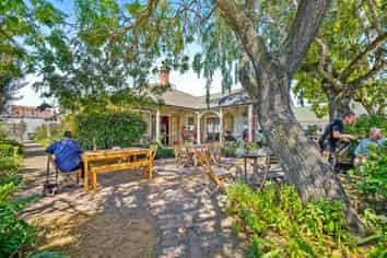 Red Post Cafe - Freehold Going Concern