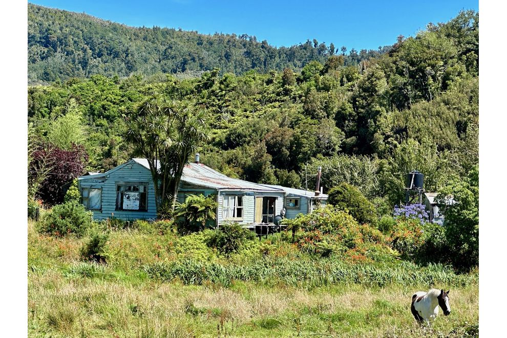 12 Con Street, Seddonville, Buller For Sale realestate.co.nz