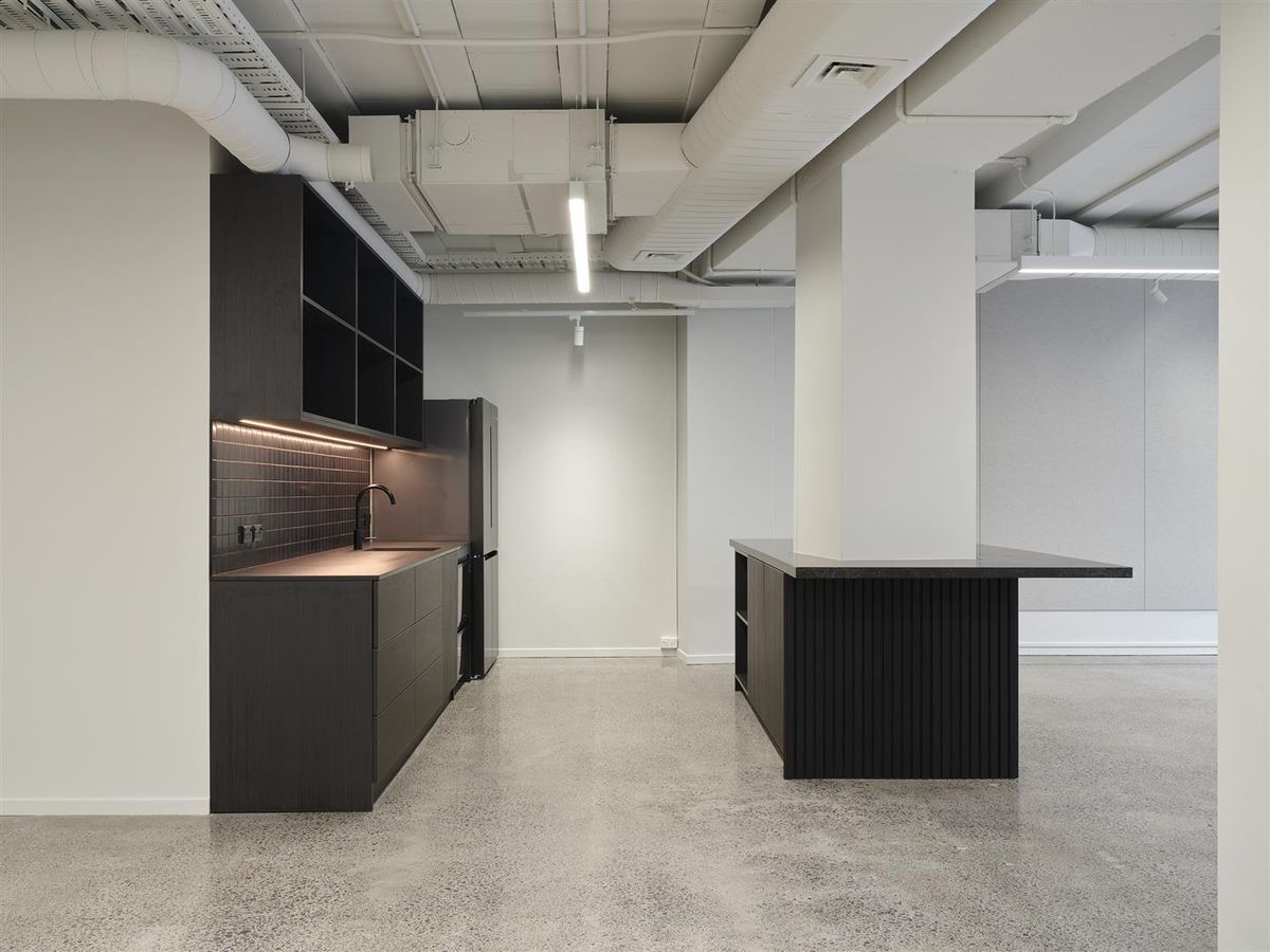CBRE – HIGH STREET STUNNER – pohled 3