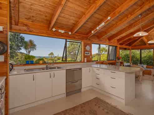 981 Purangi Road, Cooks Beach