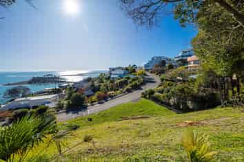 52 The Cliffs, Britannia Heights