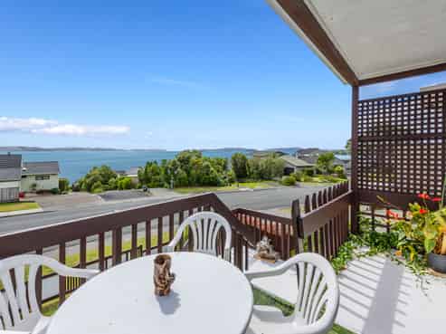 20 Mariners Grove, Algies Bay