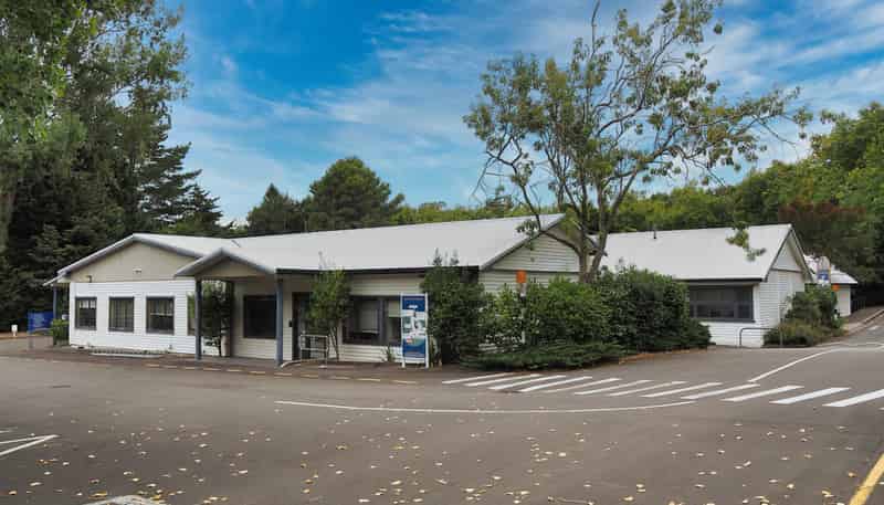 233 Tennent Drive, Palmerston North