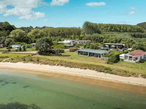 43 Mahanga Road, Pataua