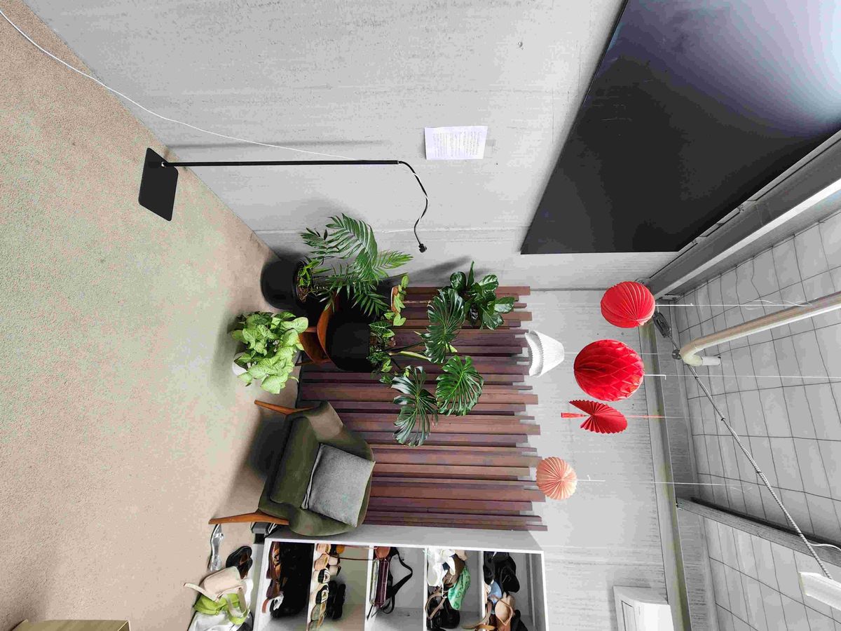 49 sqm Workshop with Mezzanine Office - Ansicht 2