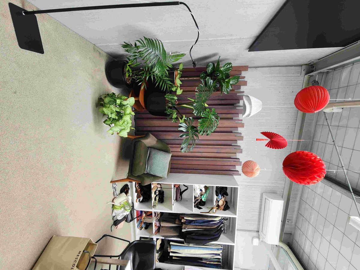 49 sqm Workshop with Mezzanine Office - Ansicht 3