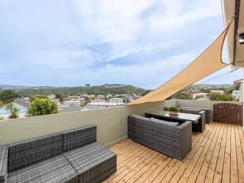 11 Dorset Grove, Cannons Creek