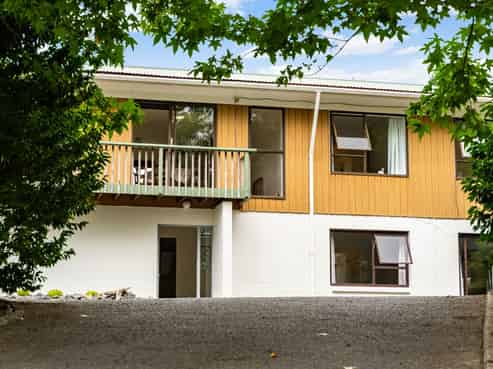 21 Valley View Road, Otaika