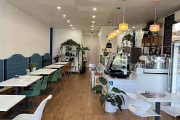 CAFÉ PROPERTY FOR SALE!
