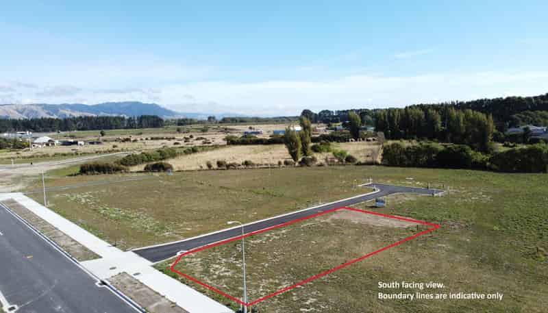 8 Hapeta Street, Otaki