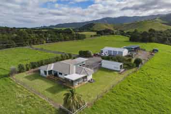 90 Pukekereru Lane, Whakatiwai
