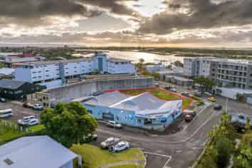 Prime lease opportunity in CBD location!