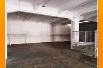 Drive-in Warehouse