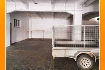 Drive-in Warehouse