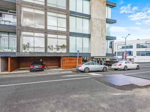 Brand new tenanted investment with 8 car parks