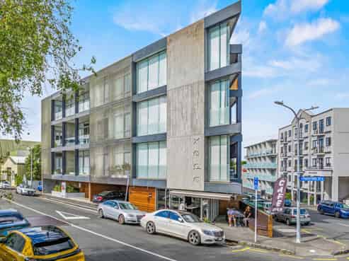 Brand new tenanted investment with 8 car parks