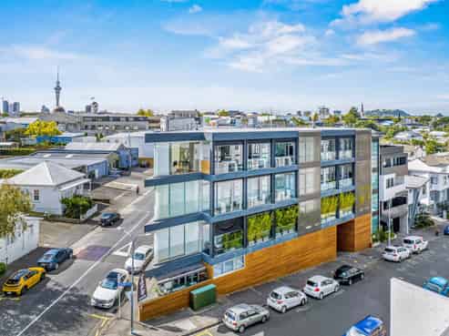 Brand new tenanted investment with 8 car parks