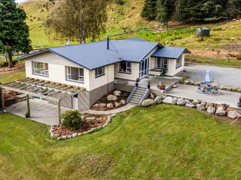 363 Elders Road, Maungati