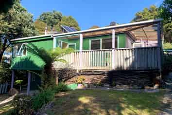 300 & 302 Blind Bay Road, Great Barrier Island