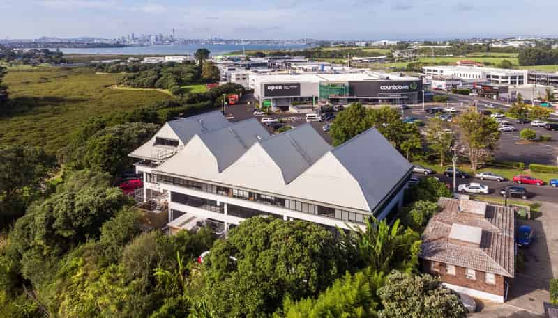 8 Greydene Avenue, Takapuna