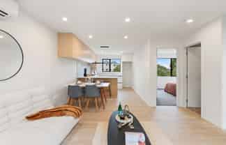 4/205 Sunnynook Road, Wairau Valley
