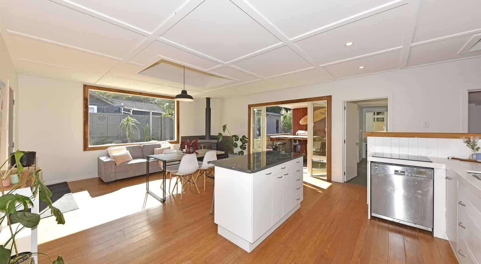 20 Pine Avenue, Waikuku Beach, Waimakariri For Sale realestate.co.nz