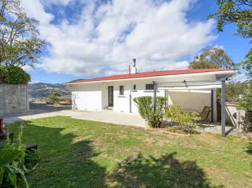 42 Stanley Crescent, Beachville