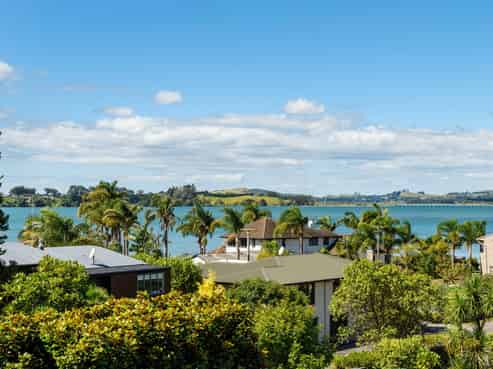 49 Harvey Street, Avenues