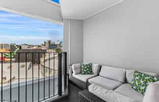 319/107 Thorndon Quay, Pipitea