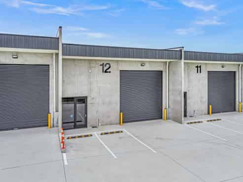 Grab a deal – new 130sqm industrial unit