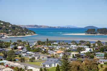 6 Mason Rise, Tairua