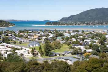 6 Mason Rise, Tairua