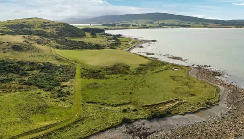 360 Colac Foreshore Road, Colac Bay