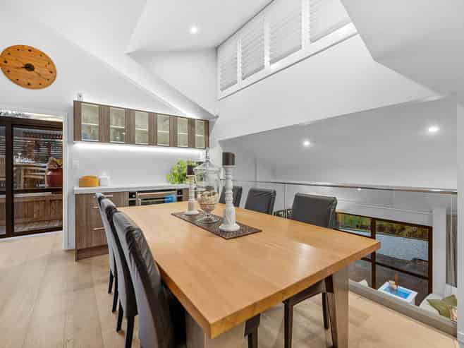 10 Elliot Street, Riverhead