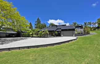 10 Elliot Street, Riverhead