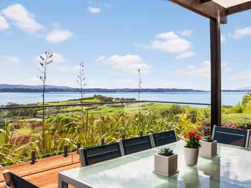 135 Martins Bay Road, Mahurangi East