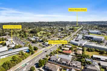 311 Albany Highway, Albany