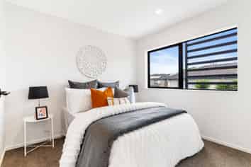 311 Albany Highway, Albany