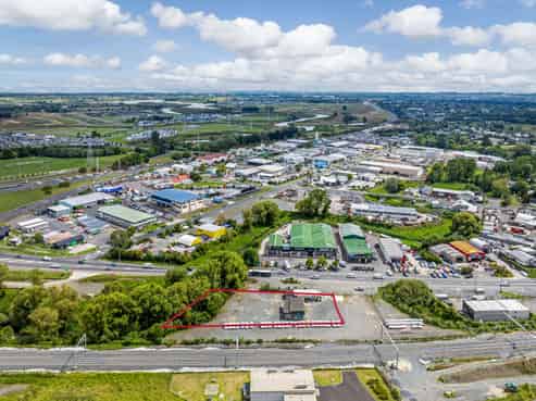 High-profile Mixed Use site