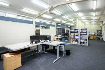 Spacious high quality professional offices