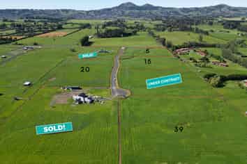  Wychwood Lane (off School Road South), North Taieri