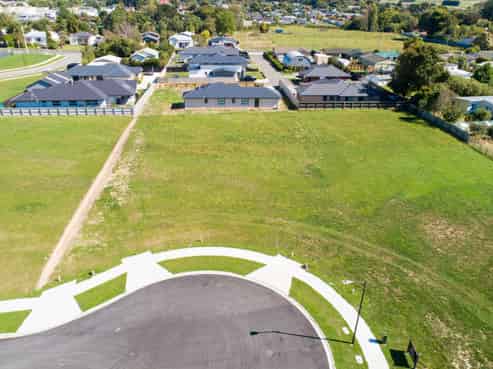 21 Campbell Place, Marton