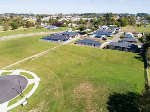 21 Campbell Place, Marton